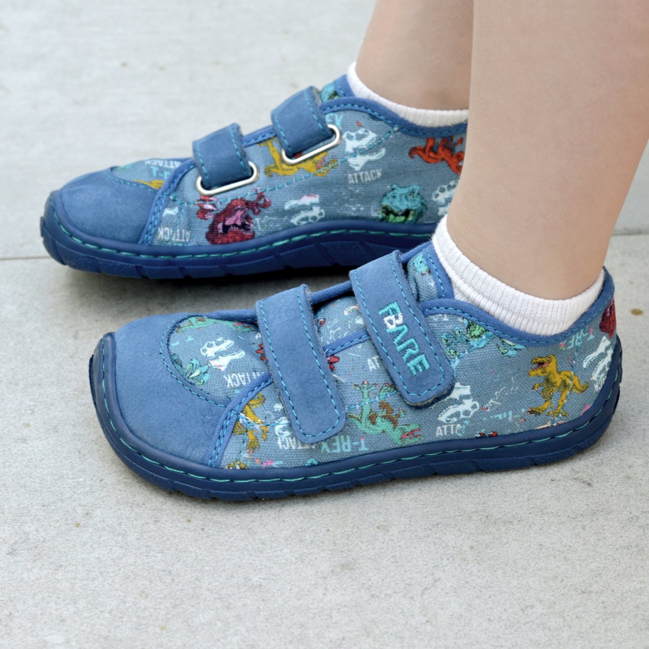 Fare Bare A Sneakers DINO